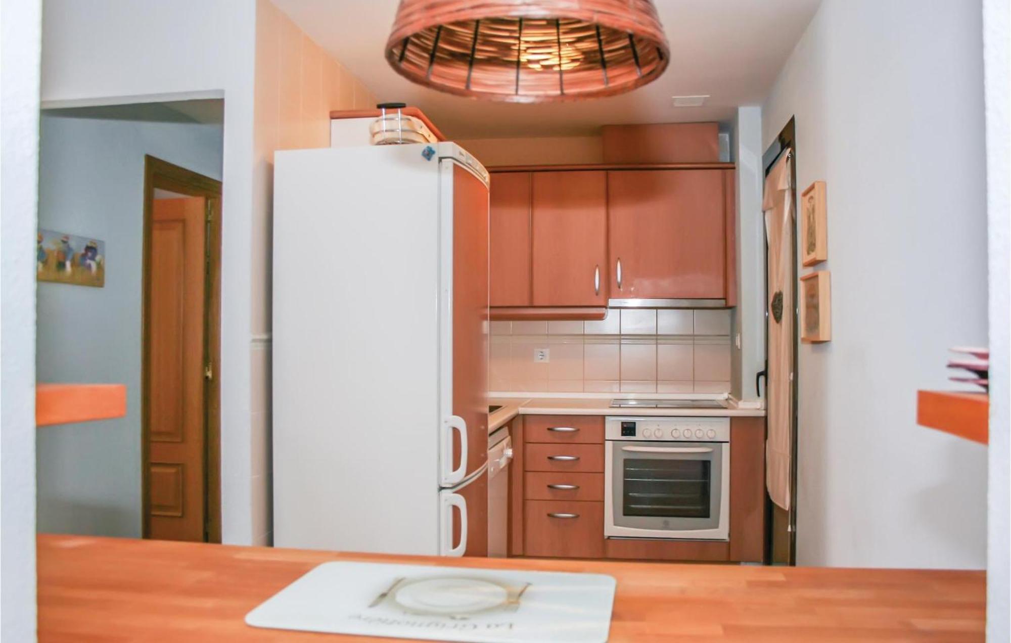 Beautiful Apartment In Alcossebre With Kitchen Bagian luar foto