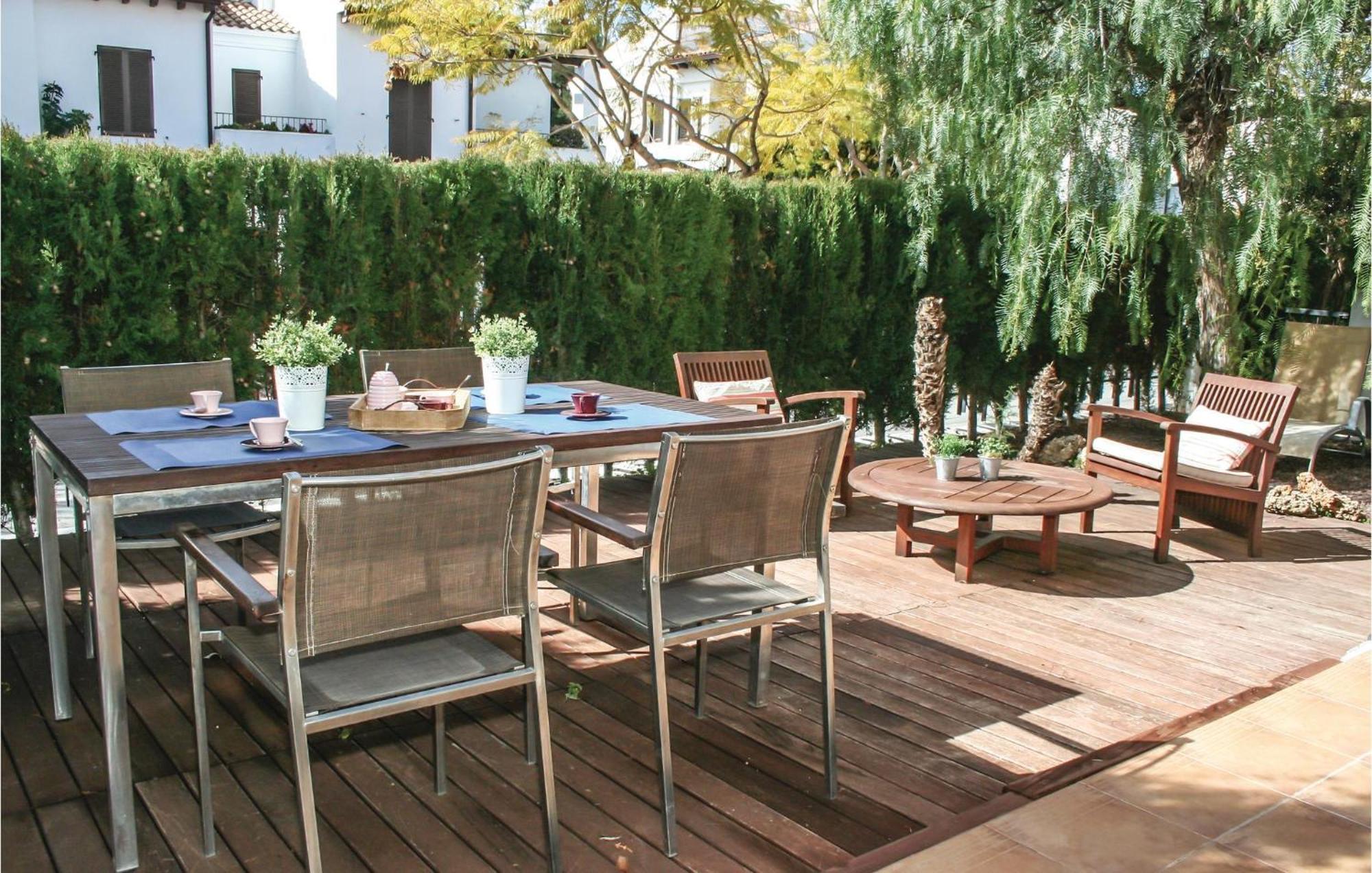 Beautiful Apartment In Alcossebre With Kitchen Bagian luar foto