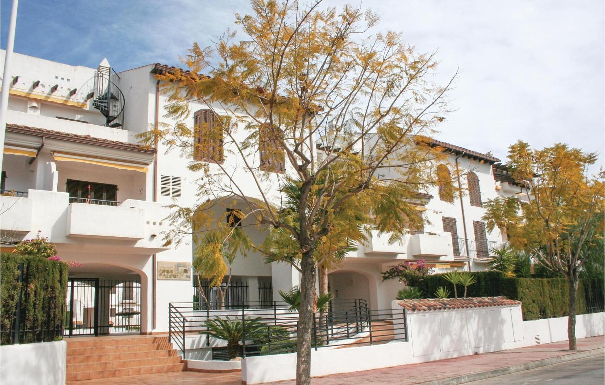 Beautiful Apartment In Alcossebre With Kitchen Bagian luar foto